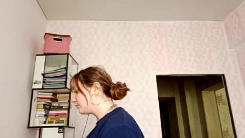zeniabrossoit online show from 16, 5, 2026