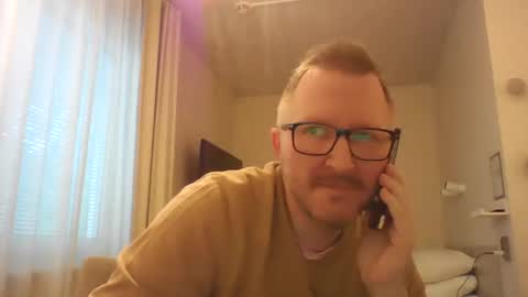 Snapshot of zenlem chatting on 16, 5, 2026 zenlem online show from 16, 5, 2026