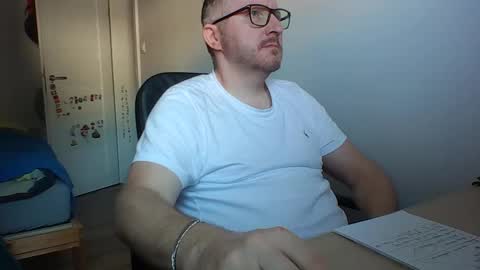 Snapshot of zenlem chatting on 2, 6, 2026 zenlem online show from 2, 6, 2026