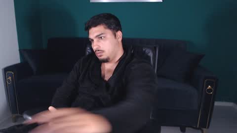 Snapshot of zenobaro chatting on 3, 2, 2025 zenobaro online show from 3, 2, 2025