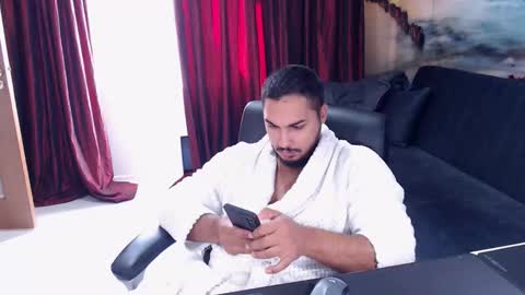Snapshot of zenobaro chatting on 10, 10, 2025 zenobaro online show from 10, 10, 2025