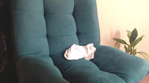 Snapshot of zero__o chatting on 21, 2, 2025 ZERO online show from 21, 2, 2025