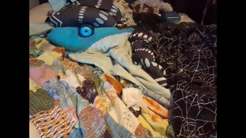 Snapshot of zeroandhero chatting on 16, 9, 2025 zero online show from 16, 9, 2025