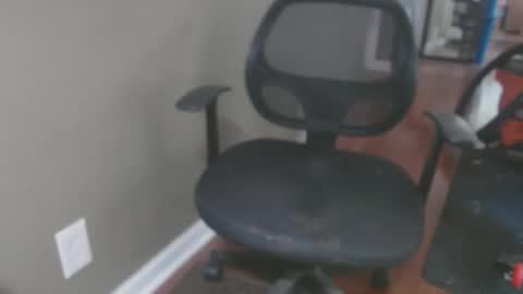 bambi cumslut online show from 19, 4, 2026