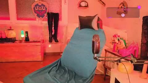 zesty_peach online show from 29, 6, 2026