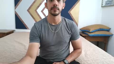 Snapshot of zetherzz chatting on 12, 9, 2025 Zether online show from 12, 9, 2025