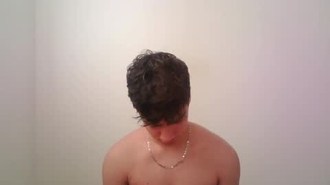 Snapshot of zeus_183 chatting on 31, 10, 2025 zeus_183 online show from 31, 10, 2025