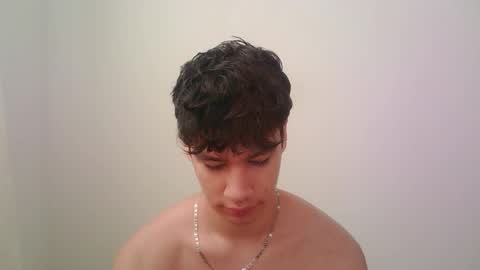 Snapshot of zeus_183 chatting on 4, 11, 2025 zeus_183 online show from 4, 11, 2025