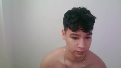 Snapshot of zeus_183 chatting on 2, 12, 2025 zeus_183 online show from 2, 12, 2025