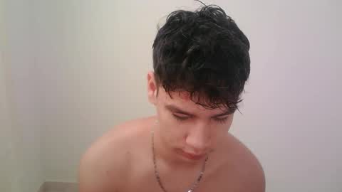 Snapshot of zeus_183 chatting on 3, 12, 2025 zeus_183 online show from 3, 12, 2025