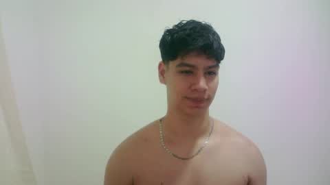 Snapshot of zeus_183 chatting on 6, 4, 2026 zeus_183 online show from 6, 4, 2026