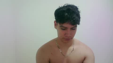 Snapshot of zeus_183 chatting on 13, 4, 2026 zeus_183 online show from 13, 4, 2026