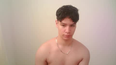 Snapshot of zeus_183 chatting on 13, 4, 2026 zeus_183 online show from 13, 4, 2026