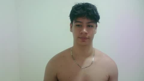 Snapshot of zeus_183 chatting on 27, 4, 2026 zeus_183 online show from 27, 4, 2026