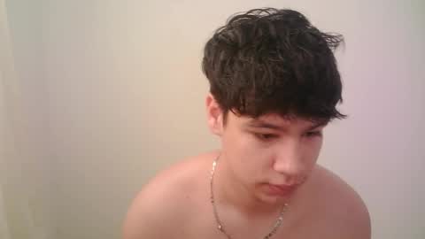 Snapshot of zeus_183 chatting on 8, 5, 2026 zeus_183 online show from 8, 5, 2026