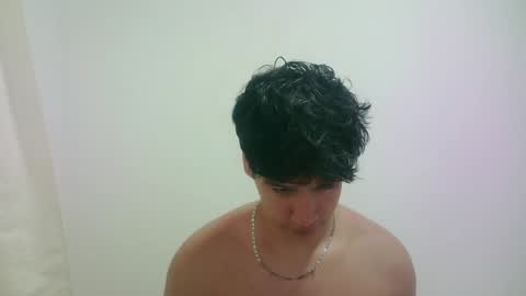 Snapshot of zeus_183 chatting on 19, 5, 2026 zeus_183 online show from 19, 5, 2026