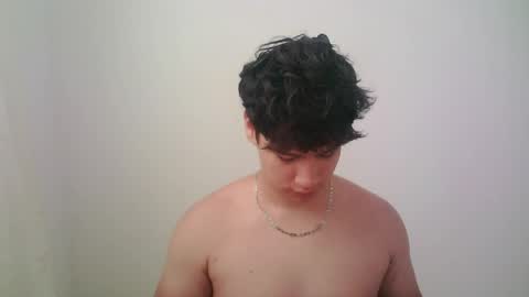 Snapshot of zeus_183 chatting on 20, 5, 2026 zeus_183 online show from 20, 5, 2026