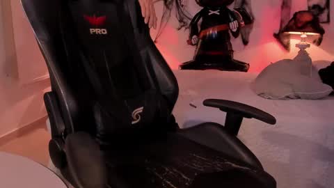 zeus_blaze online show from 4, 10, 2025