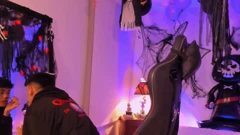 zeus_blaze online show from 7, 10, 2025