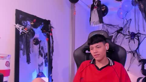 zeus_blaze online show from 10, 10, 2025