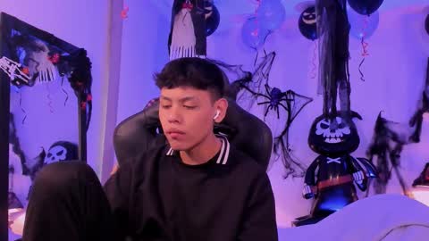 zeus_blaze online show from 11, 10, 2025