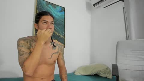 zeus_sm online show from 9, 3, 2025