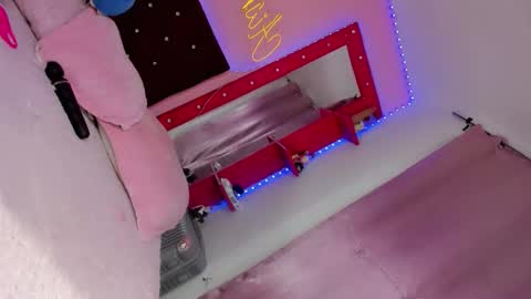 Snapshot of zeuss_x chatting on 3, 12, 2025 Aisha Alejandra Rosse Deus online show from 3, 12, 2025