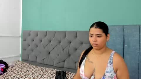 Snapshot of zeynep_20_ chatting on 21, 7, 2026 zeynep_20_ online show from 21, 7, 2026