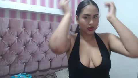 Snapshot of zeynep_20_ chatting on 30, 7, 2026 zeynep_20_ online show from 30, 7, 2026