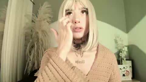 Snapshot of zhally_dee chatting on 13, 6, 2026 zhally_dee online show from 13, 6, 2026