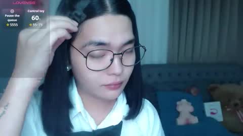 im your lovely zhaviabigcock here online show from 23, 3, 2026