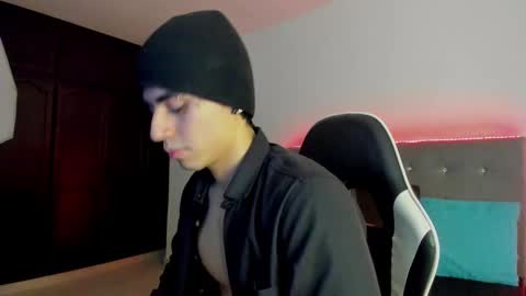 Snapshot of zhingarher chatting on 20, 11, 2025 Zhingarher online show from 20, 11, 2025