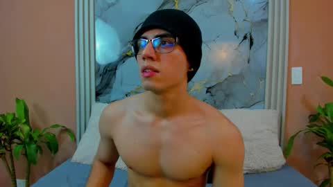 Snapshot of zhingarher chatting on 28, 11, 2025 Zhingarher online show from 28, 11, 2025