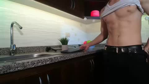 Snapshot of zhingarher chatting on 19, 12, 2025 Zhingarher online show from 19, 12, 2025