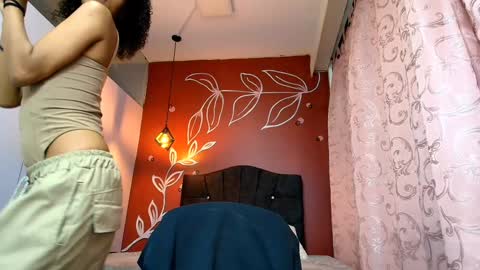 Zia Green online show from 6, 12, 2024