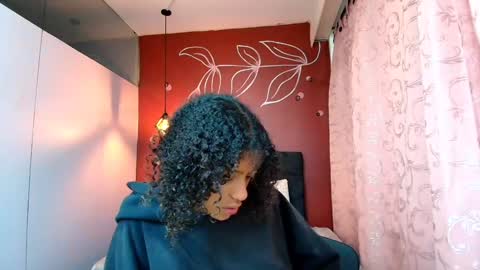 Zia Green online show from 7, 12, 2024