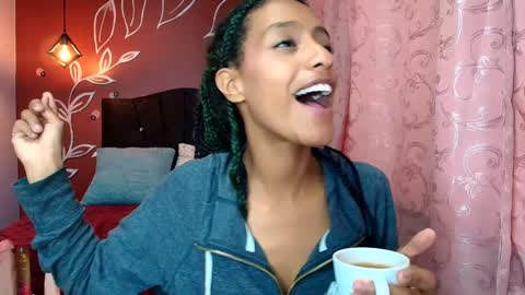 Zia Green online show from 13, 1, 2025