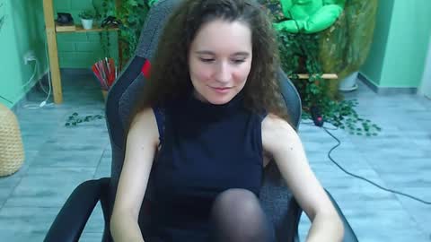 zianichols online show from 21, 1, 2025