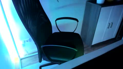 Snapshot of ziemlichflutschig chatting on 27, 10, 2025 ziemlichflutschig online show from 27, 10, 2025