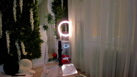 Snapshot of zinasquirts chatting on 27, 2, 2025 Galli online show from 27, 2, 2025