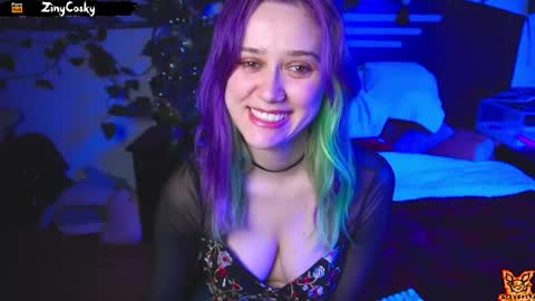 Snapshot of ziny_cosky chatting on 27, 9, 2025 Ziny Cosky online show from 27, 9, 2025