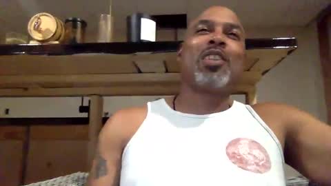 Snapshot of zionlion22 chatting on 3, 10, 2025 zionlion22 online show from 3, 10, 2025