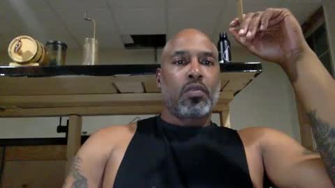 Snapshot of zionlion22 chatting on 10, 10, 2025 zionlion22 online show from 10, 10, 2025