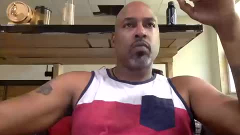 Snapshot of zionlion22 chatting on 12, 10, 2025 zionlion22 online show from 12, 10, 2025