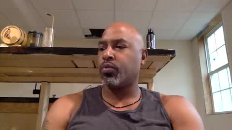 Snapshot of zionlion22 chatting on 13, 10, 2025 zionlion22 online show from 13, 10, 2025