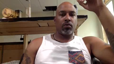 Snapshot of zionlion22 chatting on 18, 10, 2025 zionlion22 online show from 18, 10, 2025