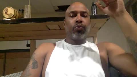 Snapshot of zionlion22 chatting on 23, 10, 2025 zionlion22 online show from 23, 10, 2025