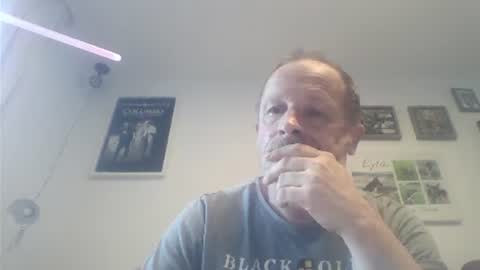 Snapshot of zippi55 chatting on 12, 7, 2026 Zippi online show from 12, 7, 2026