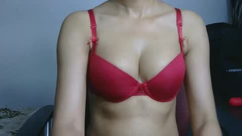 Snapshot of ziyaa_1 chatting on 5, 10, 2025 Ziyaa online show from 5, 10, 2025