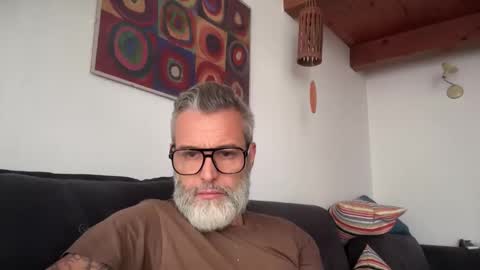 zkopa69 online show from 17, 10, 2025